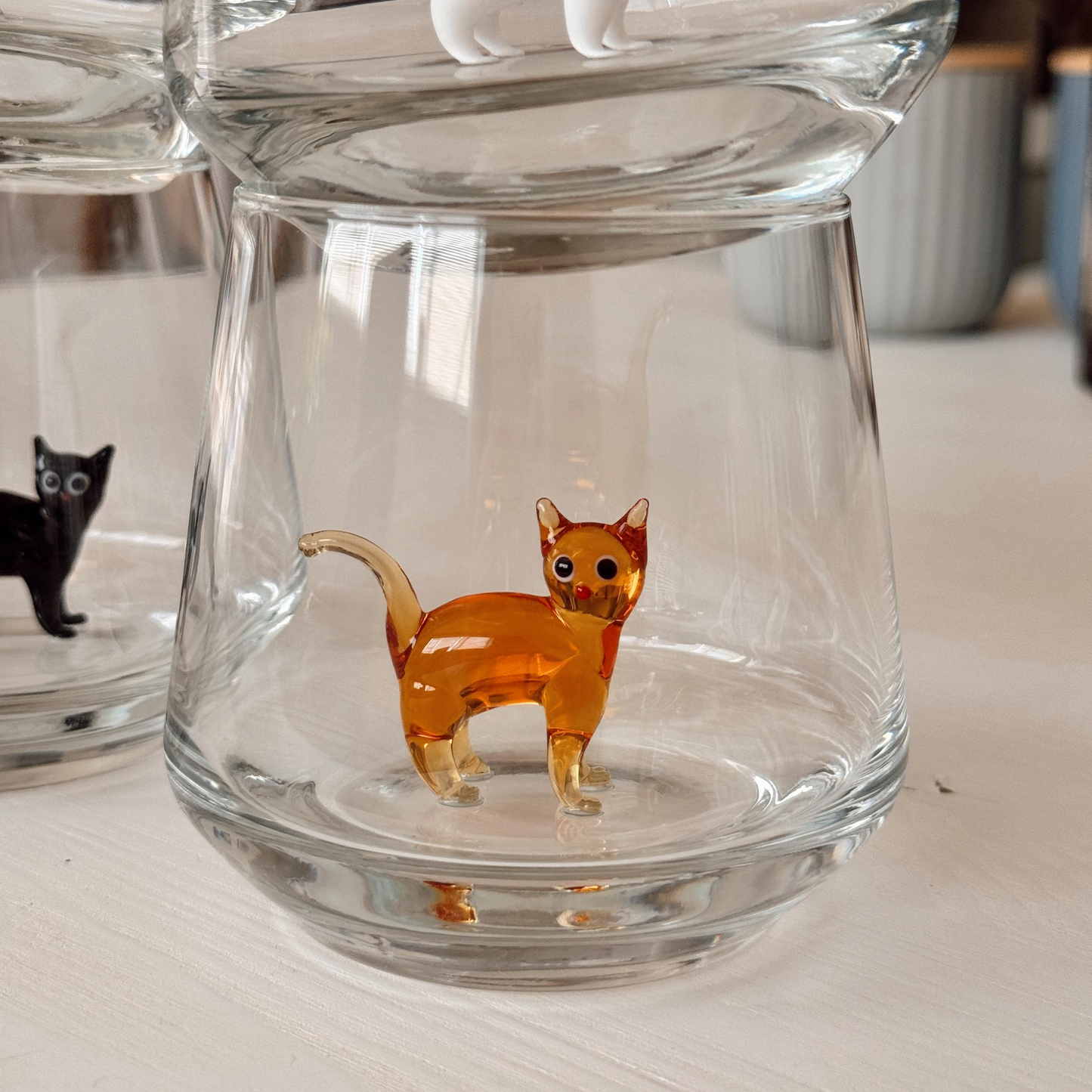 Drinking Murano Glass with Cat Figurine